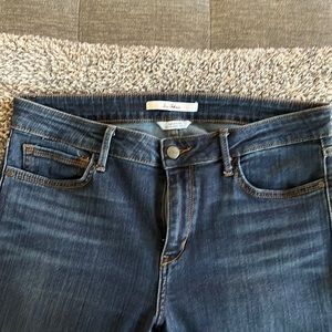 Sam Edelman The Kitten Midrise Skinny Ankle. Size 30. Raw hem with darts.